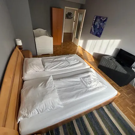 Goetheapartment-2